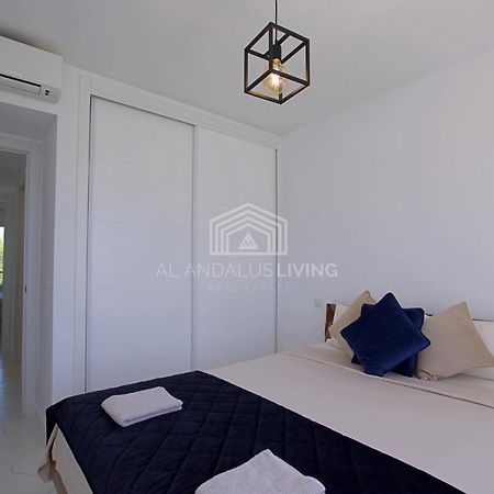 Open Plan Modern Apartment With Sea Views In Miraflores, Mijas Costa Sitio de Calahonda Exterior foto
