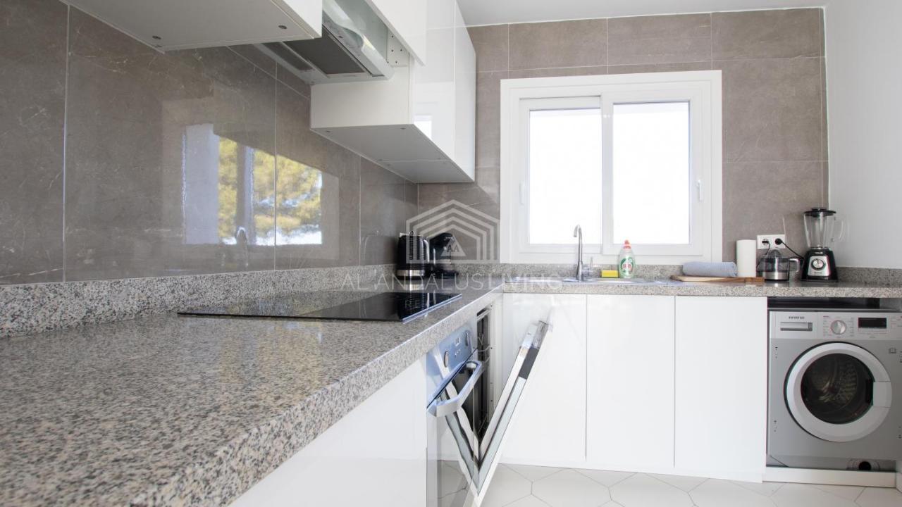 Open Plan Modern Apartment With Sea Views In Miraflores, Mijas Costa Sitio de Calahonda Exterior foto