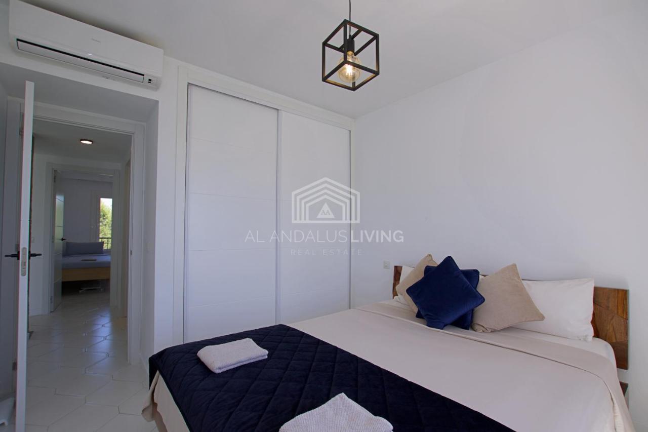 Open Plan Modern Apartment With Sea Views In Miraflores, Mijas Costa Sitio de Calahonda Exterior foto